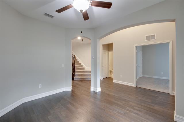 Building Photo - 3505 Montadale Ave