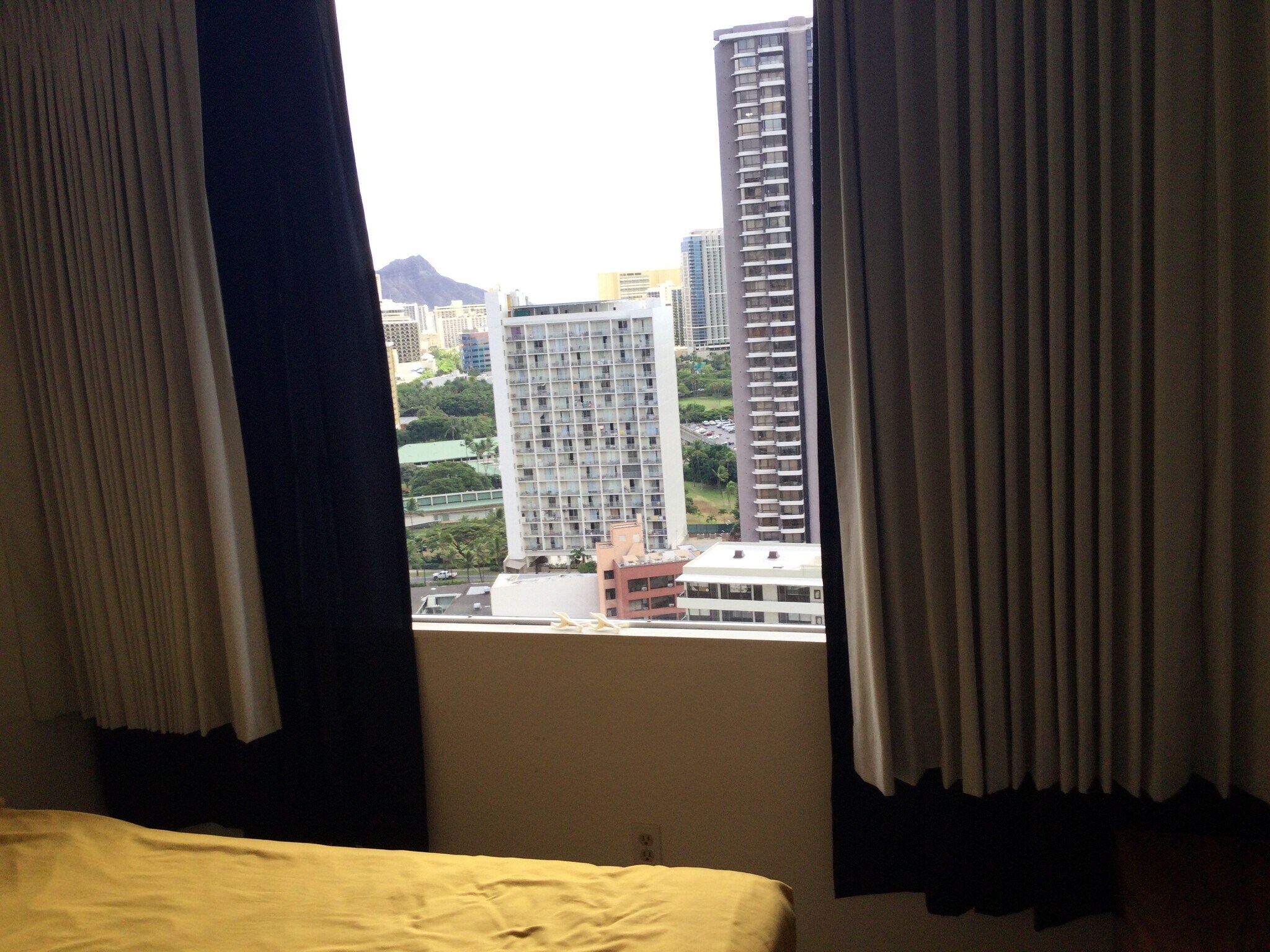 D/H view - 400 Hobron Ln