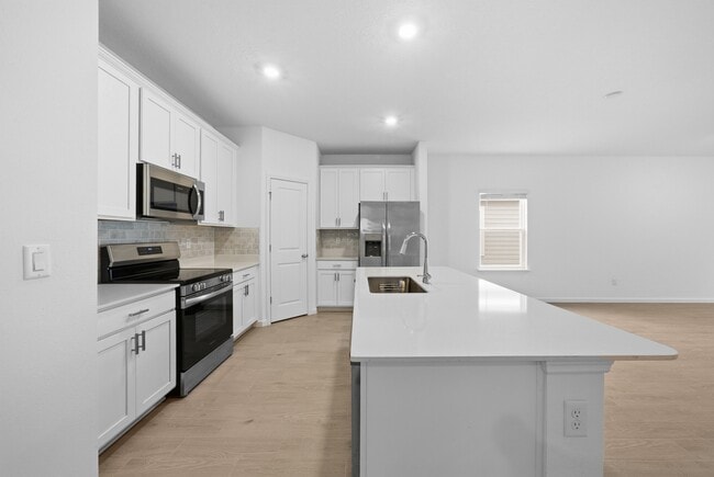 Building Photo - 60 Eustis Pt