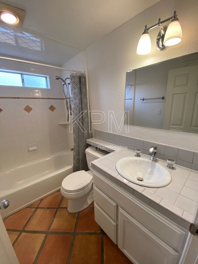 Building Photo - 1851 Porter Way