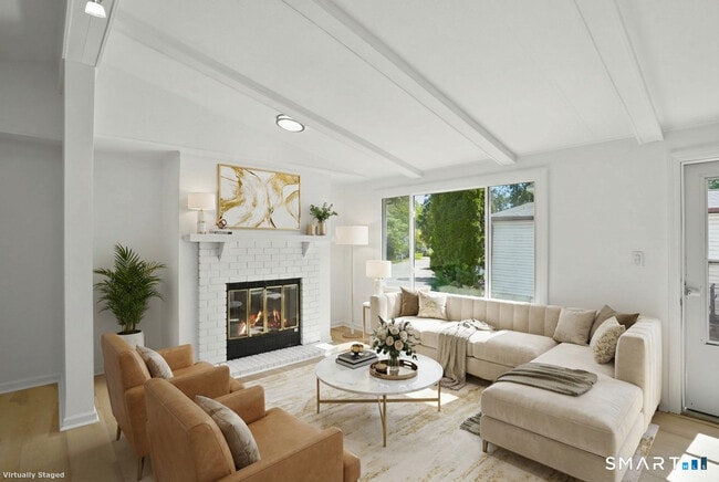 Building Photo - 9 Crescent Park Rd