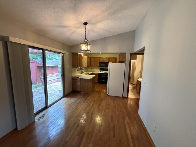 Building Photo - Charming 3-Bedroom Home with Finished Base...