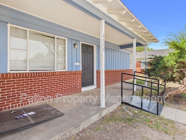 Building Photo - 2713 Duncan Dr
