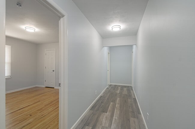 Building Photo - 4711 E 109 Terrace