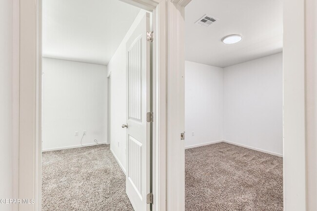 Building Photo - 12441 Polo Norte Dr