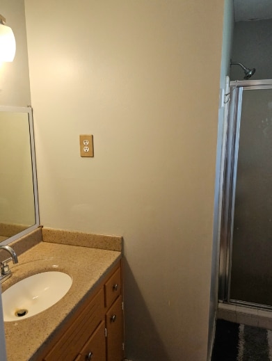 Building Photo - 6116 Evans Dr