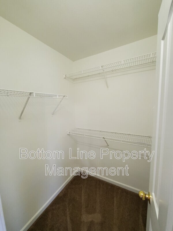 Building Photo - 8138 Belmont Stables Dr