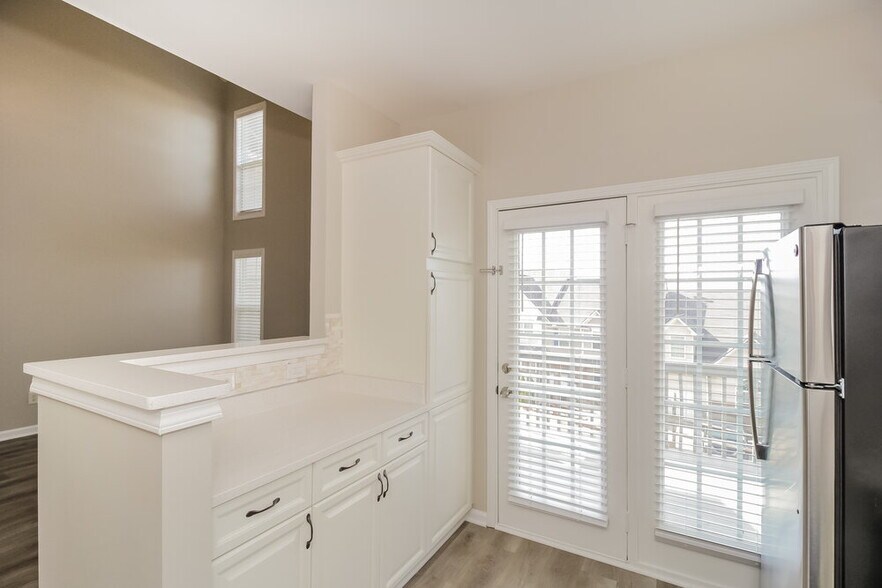 Building Photo - 2213 Hoskin Ct NW