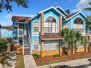 Building Photo - Pet Friendly 3 bedroom, 2 bathroom condo
