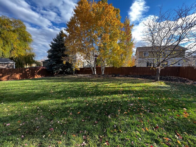 Building Photo - 3 Bed 2.5 Bath House in South Fort Collins!