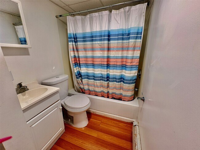 Building Photo - 2409 High Ave