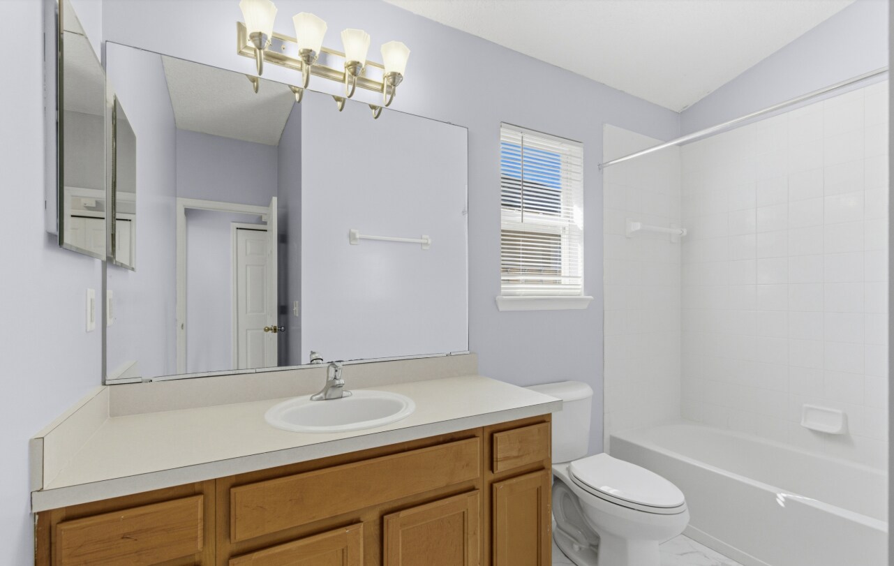 Building Photo - 14626 Falling Waters Dr