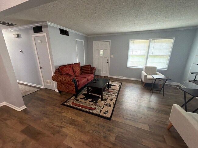 Building Photo - Room in Single Family Home on Westfield St