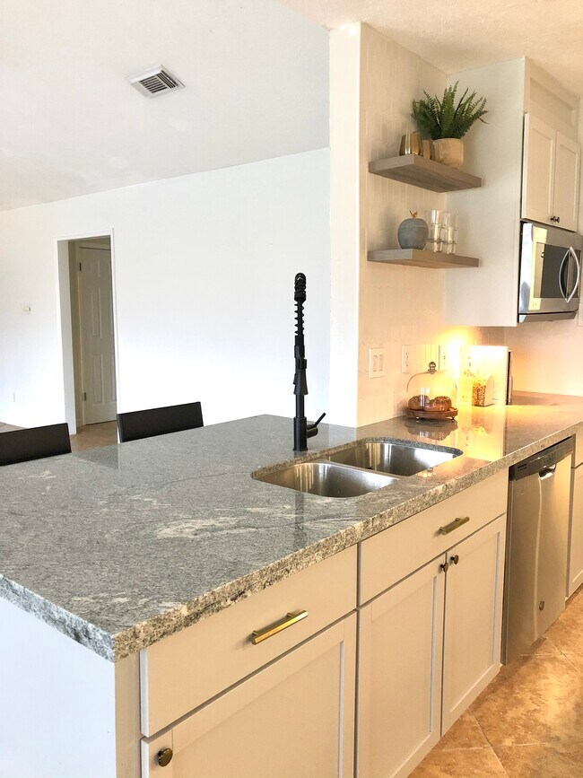 Building Photo - 11511 Kirkvalley Dr