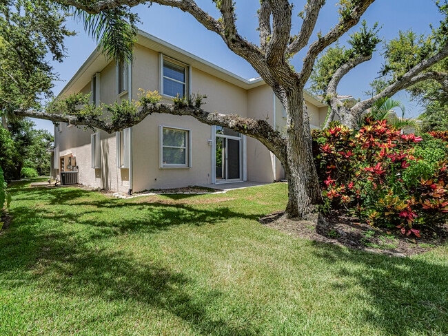 Building Photo - 915 Bahia Mar Rd