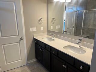 Building Photo - 2712 Drycreek Ct