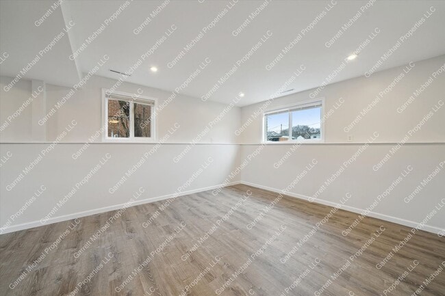 Building Photo - Fully Remodeled 4-Bedroom Home in Desirable Neighborhood in Pontiac for Rent!