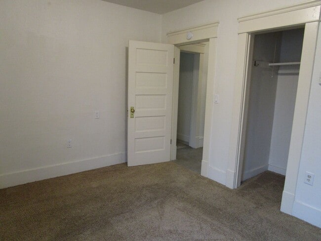 Building Photo - 3431 Rockefeller Ave