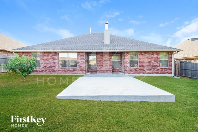 Building Photo - 4529 Oasis Ct