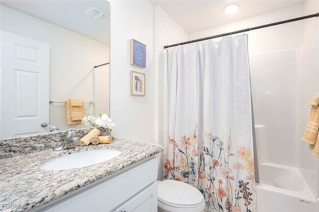 Building Photo - 1930 NE 2nd Terrace