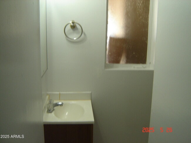 Building Photo - 414-416 Reizen Dr