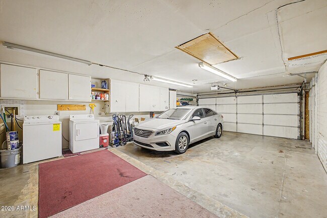 Building Photo - 13832 N 17th Ave