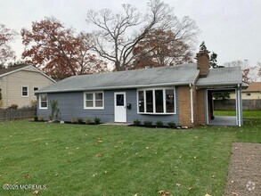 Building Photo - 305 Nancy Dr