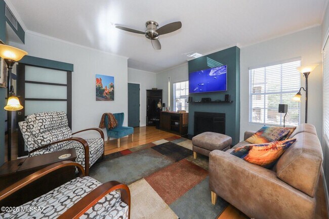 Building Photo - 1500 E Pusch Wilderness Dr