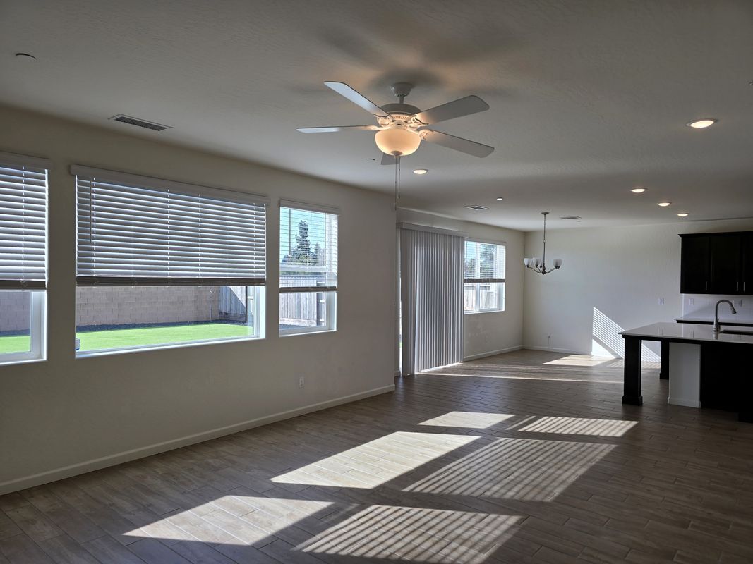 Building Photo - 1779 N Filbert Ave