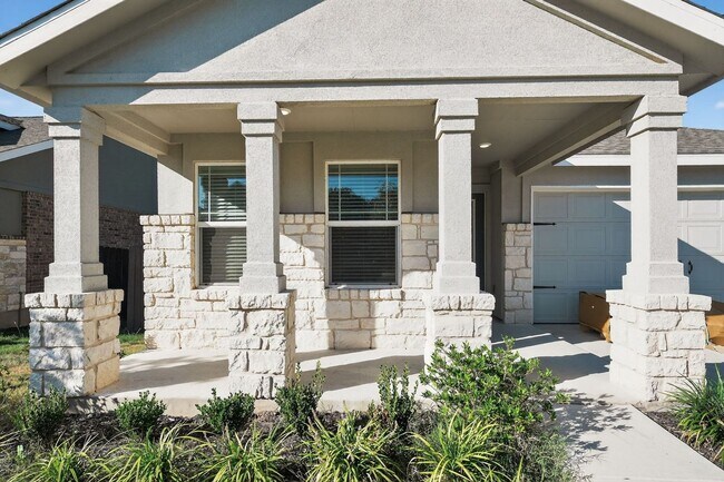 Building Photo - 2420-2424 Four Waters Lp