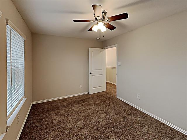 Building Photo - 10512 Wild Oak Dr