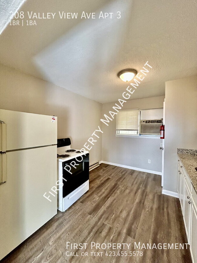 Building Photo - Red Bank 1Bed/1Bath Apartment!