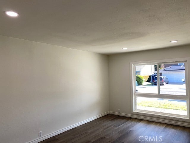 Building Photo - 24621 Dardania Ave