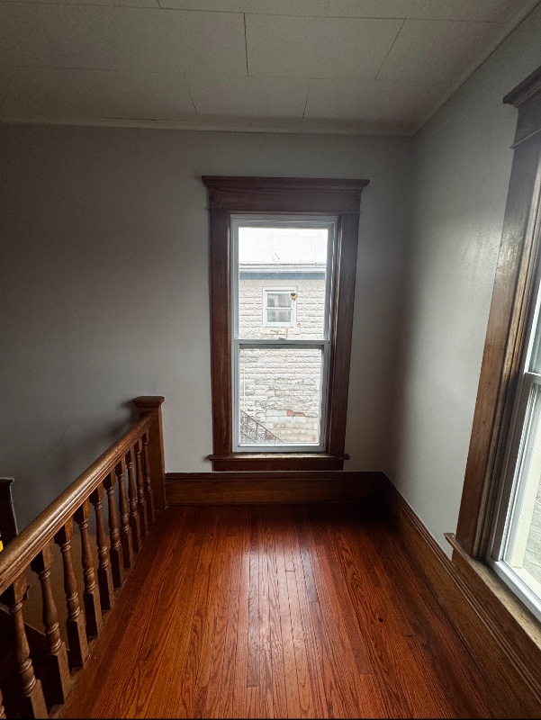 Building Photo - 311-1/2 S Main St