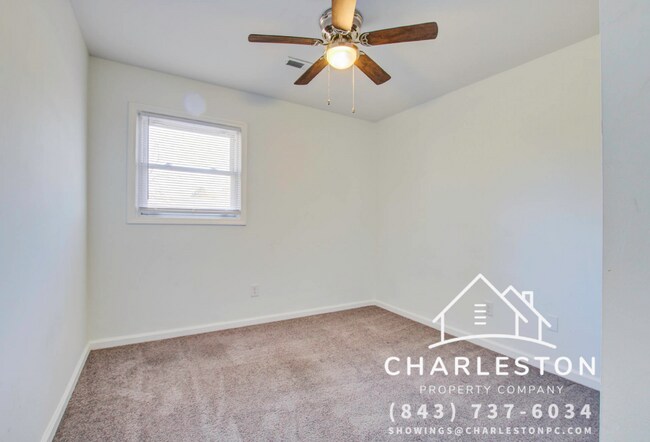 Building Photo - 605 Michigan Ct