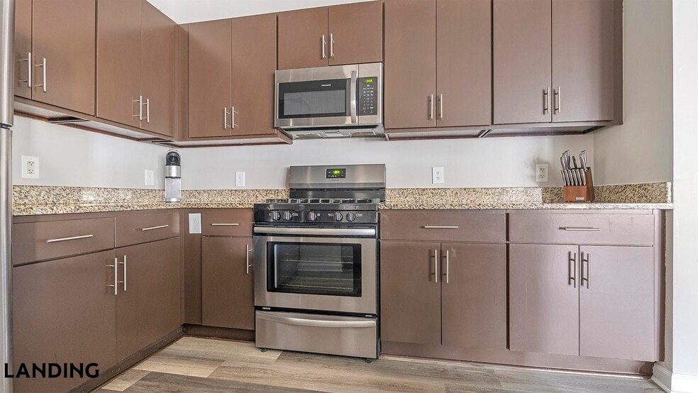 Building Photo - 302 Constitution Ave