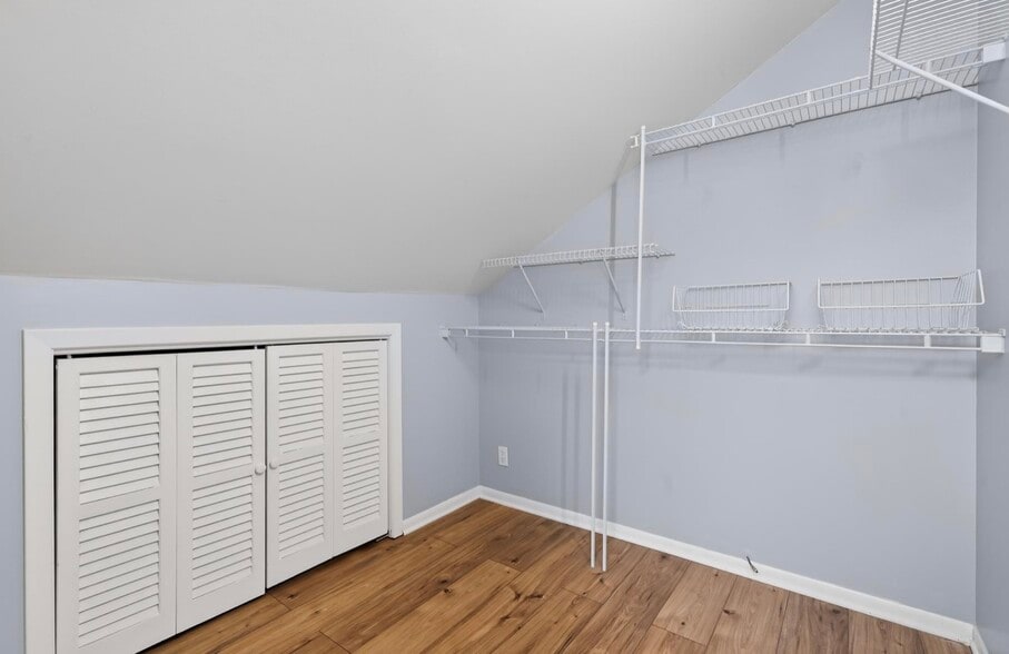 Building Photo - 7 Arapahoe Dr