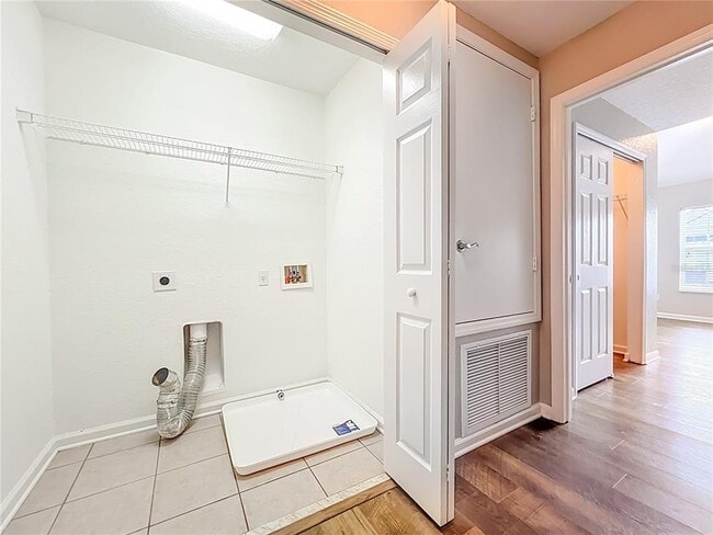 Building Photo - 1017 Enclair St