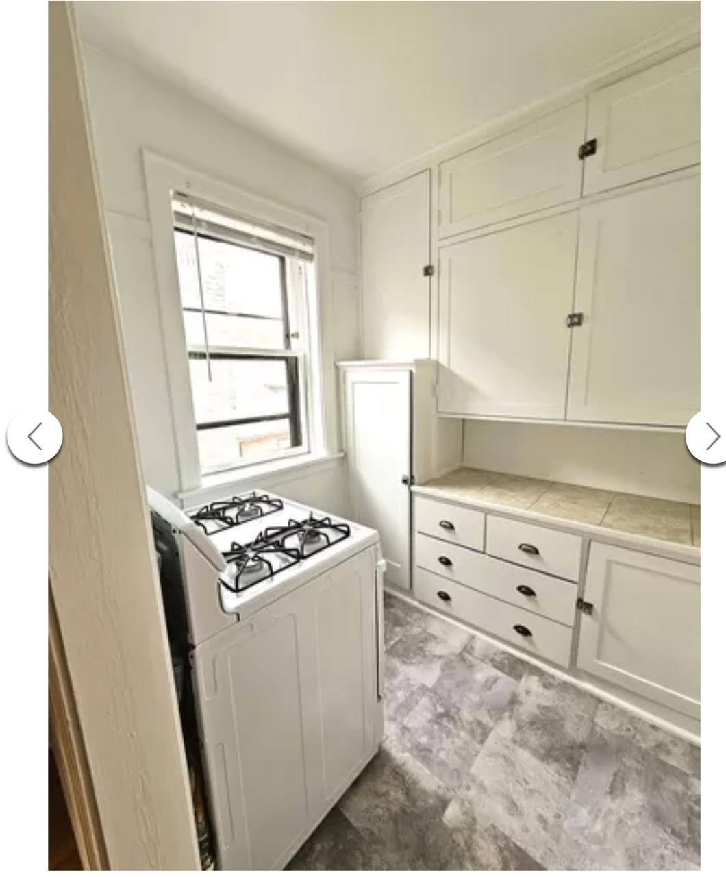 Building Photo - 1500 W Chase Ave