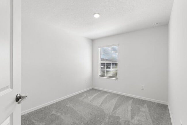 Building Photo - Brand New Townhome For Rent in Stonegate P...