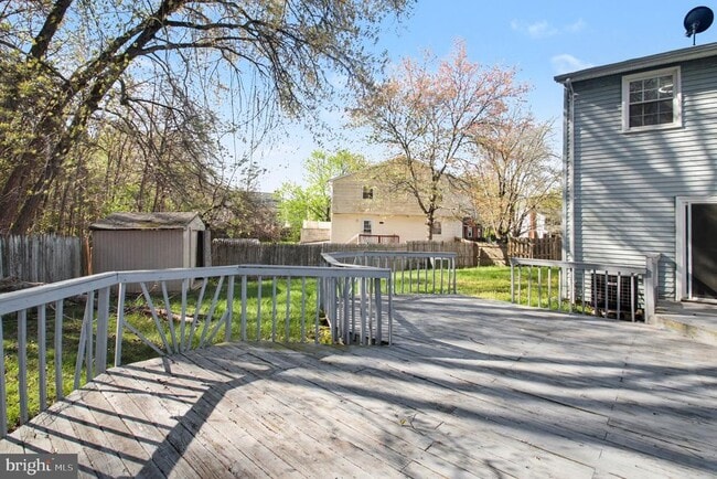 Building Photo - 14113 Morrison Ct