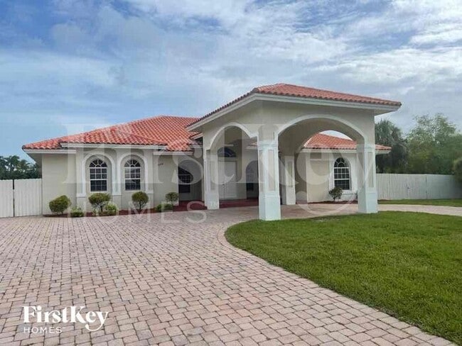 Building Photo - 16498 SW 288th Ln