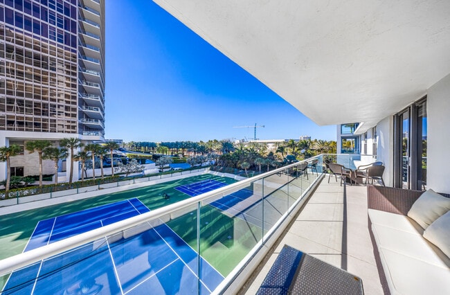 Building Photo - 9801 Collins Ave