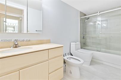 Building Photo - 2500 Parkview Dr