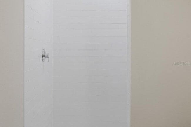 Building Photo - 4206 N Manhattan Ave