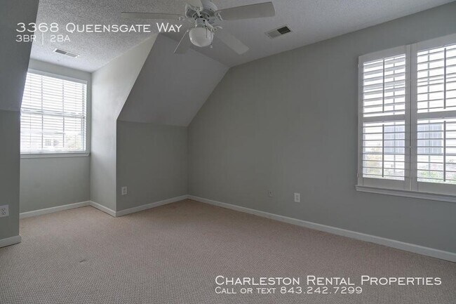 Building Photo - 3368 Queensgate Way
