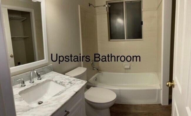 Building Photo - 43 W 1530 S