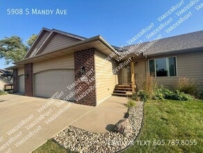 Building Photo - 5908 S Mandy Ave