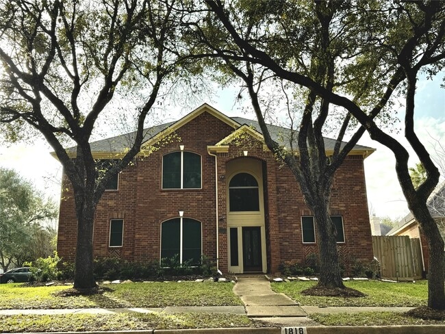 Building Photo - 1818 Maidenhair Ln