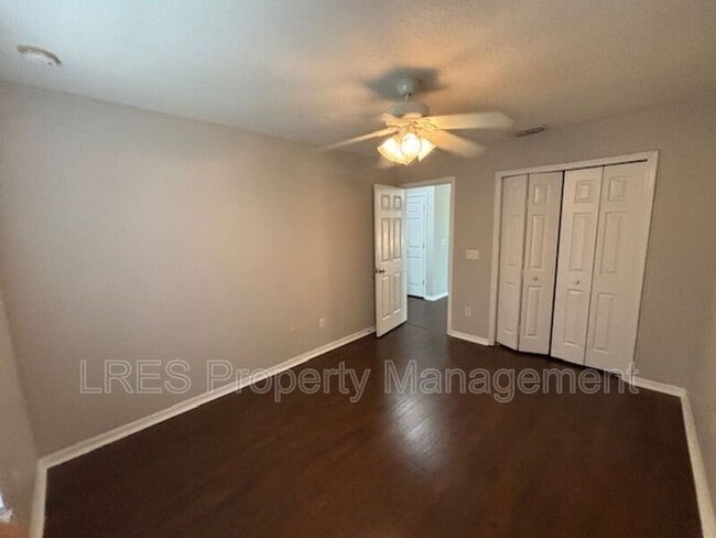 Building Photo - 4331 Aristocrat Point